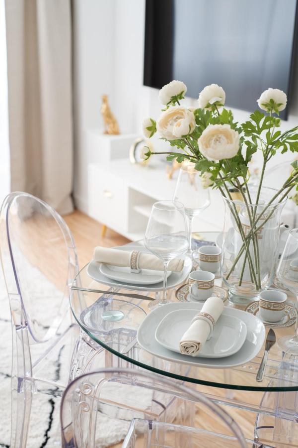 Glam & Modern By Cooee Apartments Варшава Экстерьер фото